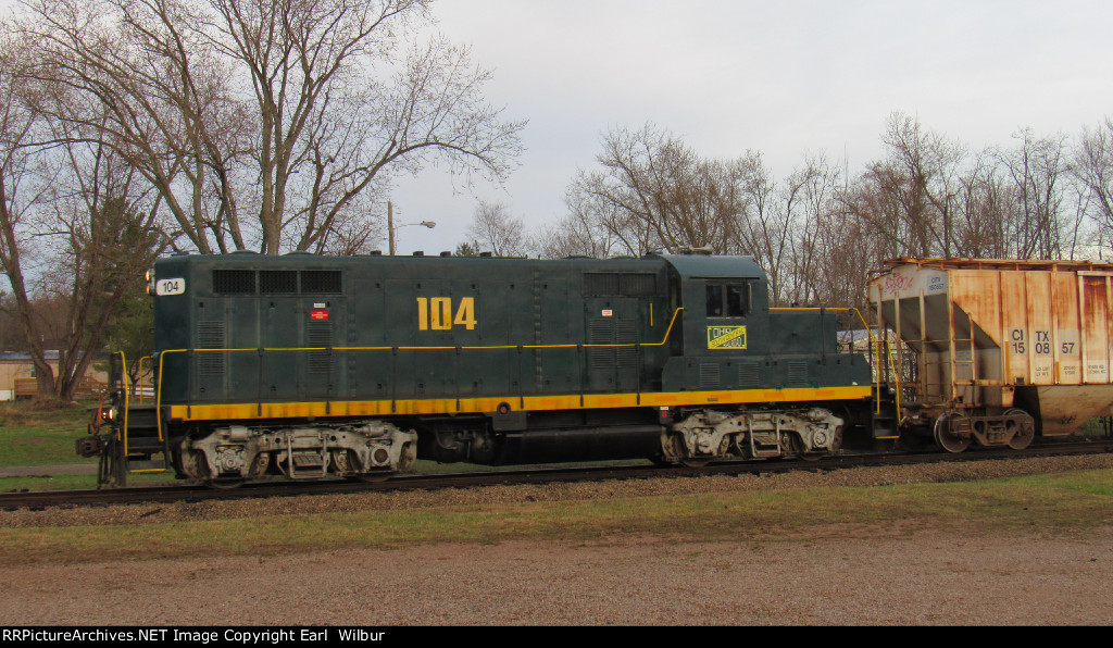 Ohio South Central Railroad (OSCR) 104